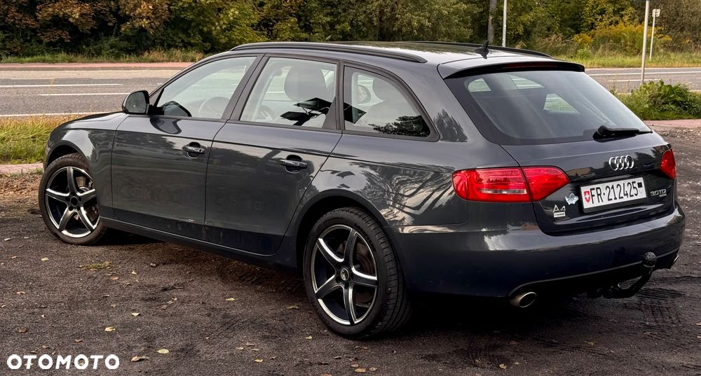 Audi A4 Avant 3.0 TDI DPF quattro Attraction - 14