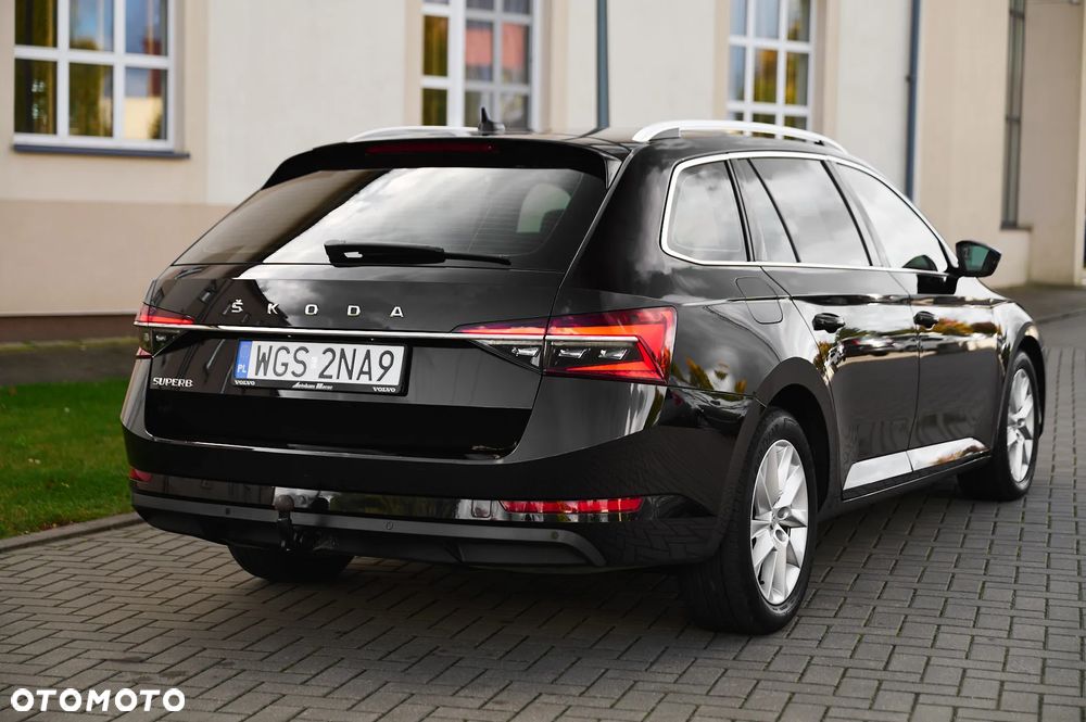 Skoda Superb 2.0 TDI DSG Style - 8