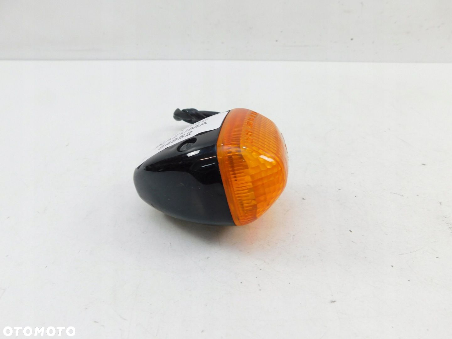 SUZUKI GSX 750 INAZUMA KIERUNKOWSKAZ PRZÓD LEWY - 4