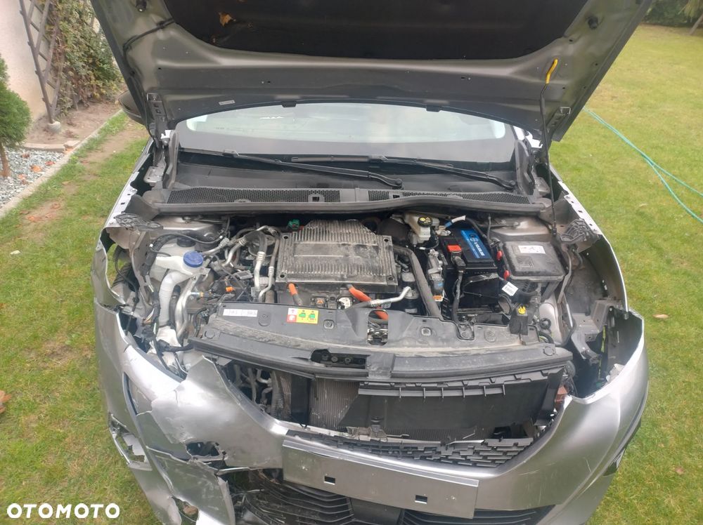 Peugeot 2008 Allure+ - 21