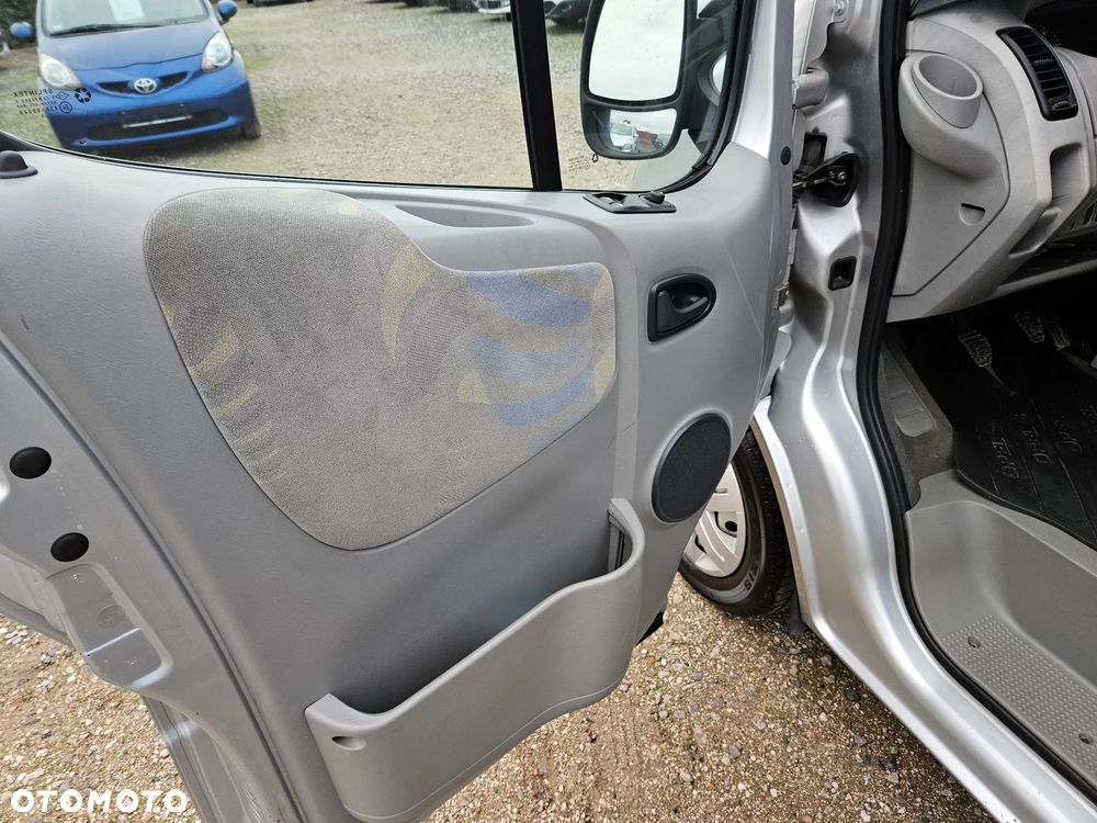 Renault Trafic Passenger Expression - 24