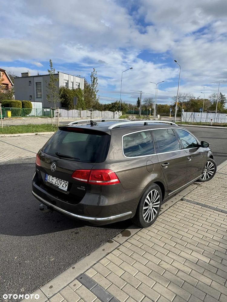 Volkswagen Passat 1.6 TDI Comfortline - 3