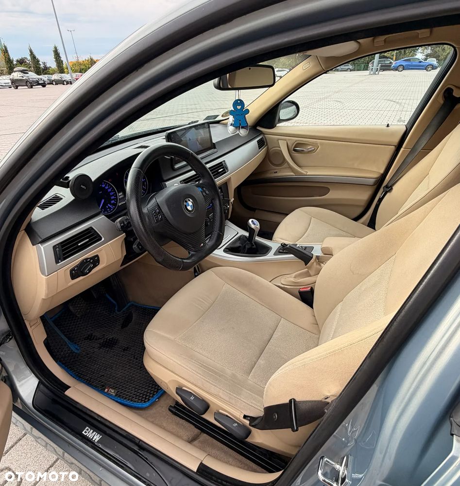 BMW Seria 3 - 14