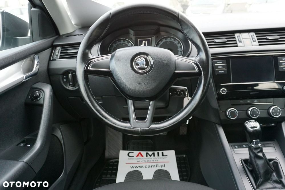 Skoda Octavia - 16