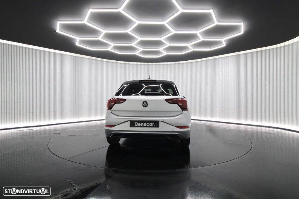 VW Polo 1.0 TSI Urban DSG - 7