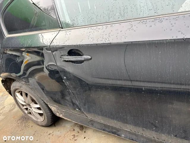 DRZWI LEWE PRAWE BMW E87 3-DRZWI 668 - 5