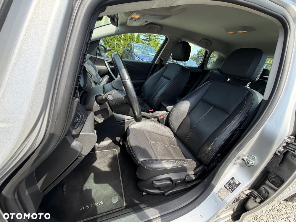 Opel Astra 1.4 Turbo Innovation - 34