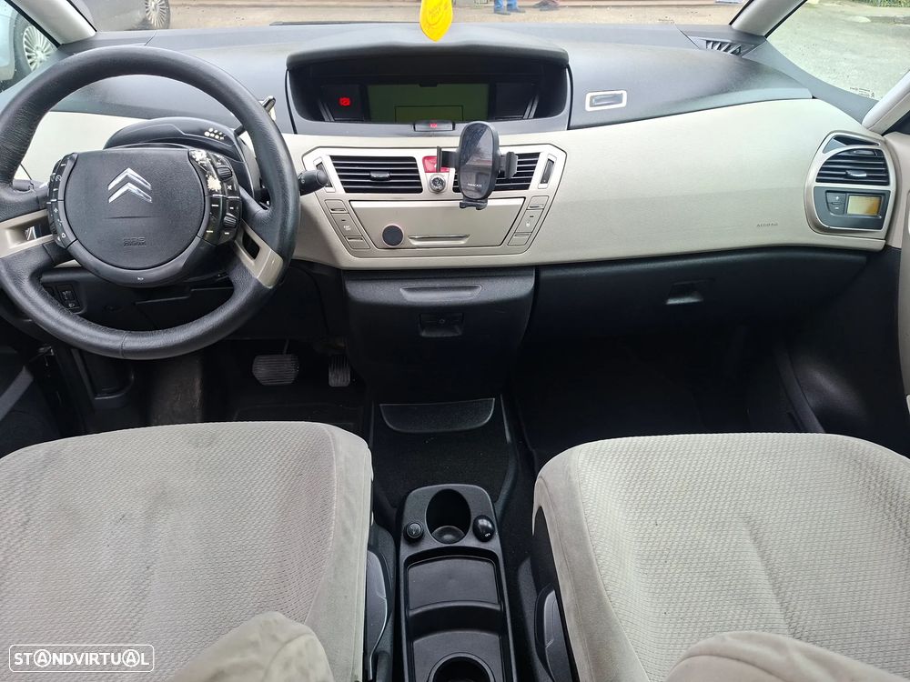 Citroën C4 Grand Picasso - 10