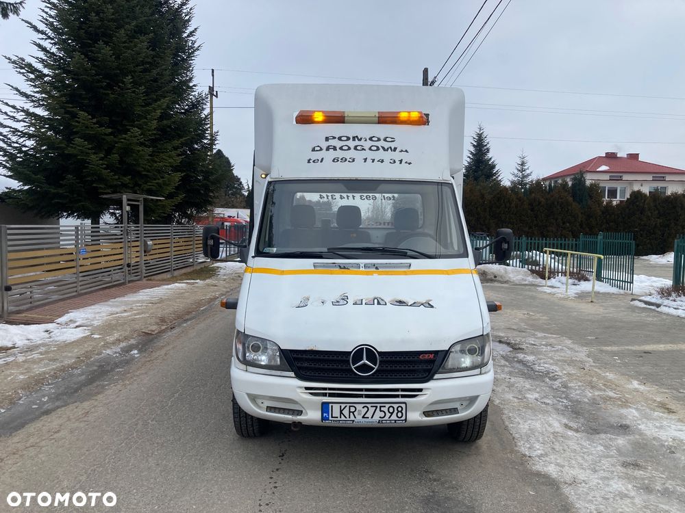 Mercedes-Benz 616 - 2