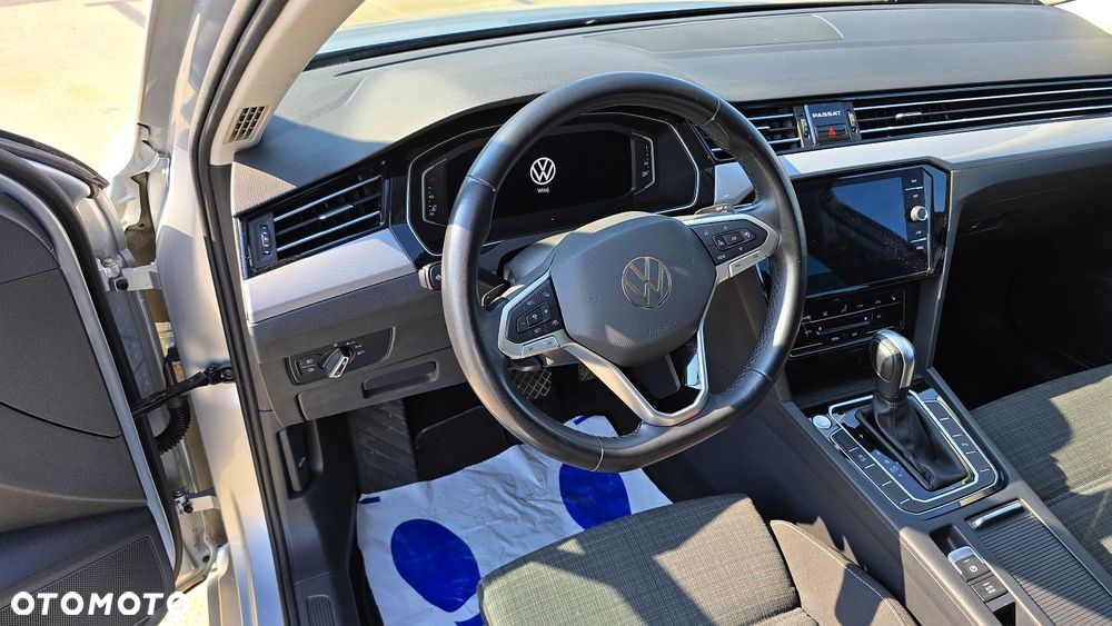Volkswagen Passat Variant 2.0 TDI EVO Business DSG - 23