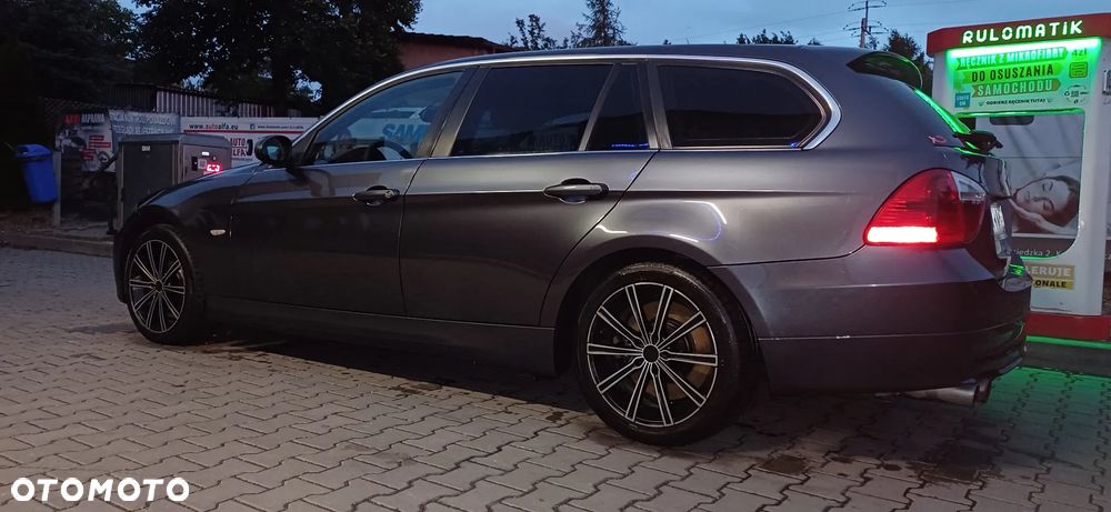 BMW Seria 3 330xd - 5