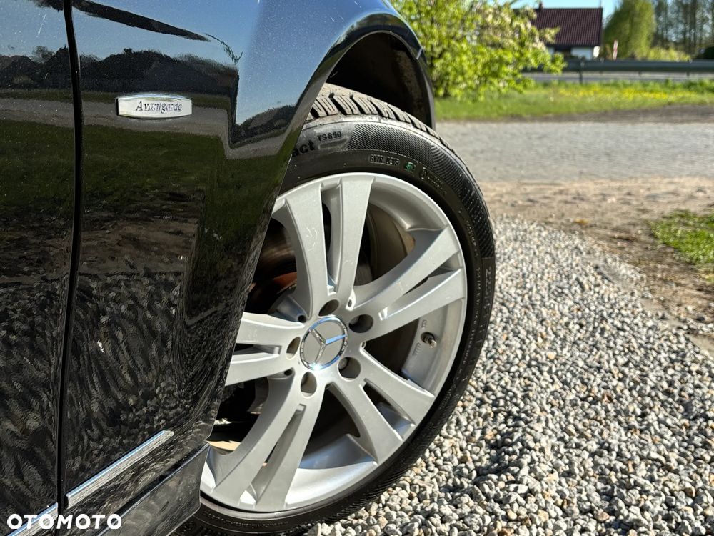 Mercedes-Benz Klasa C 180 Kompressor Avantgarde - 26