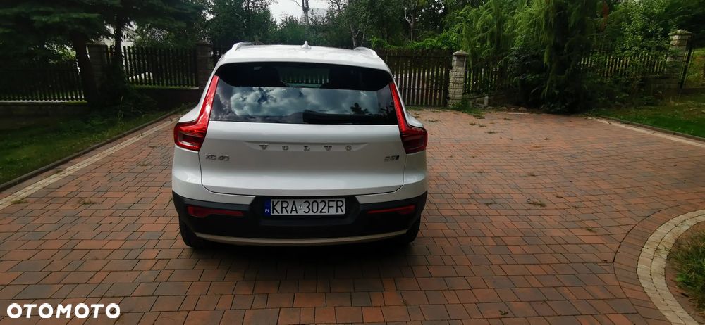 Volvo XC 40 D3 AWD Momentum - 11