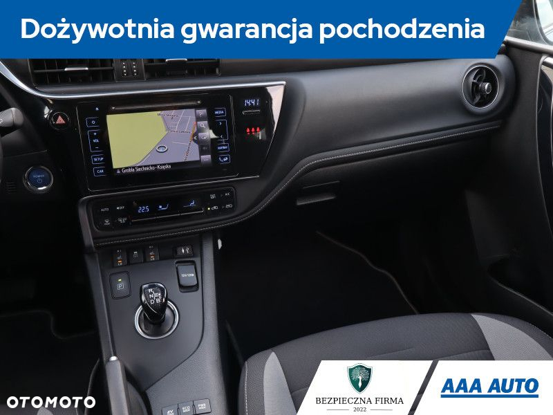 Toyota Auris - 9