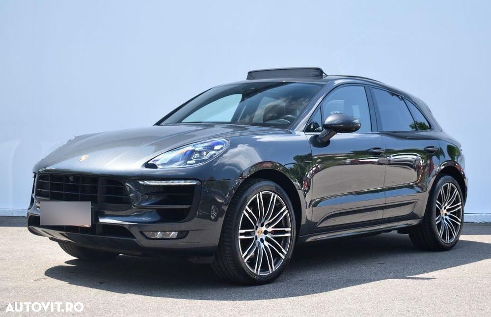 Porsche Macan - 1