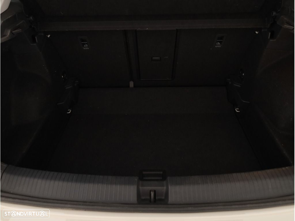 VW T-Roc 1.0 TSI Life - 17