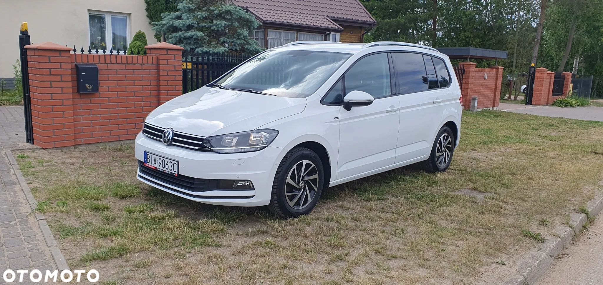 Volkswagen Touran 1.6 TDI SCR Join - 1