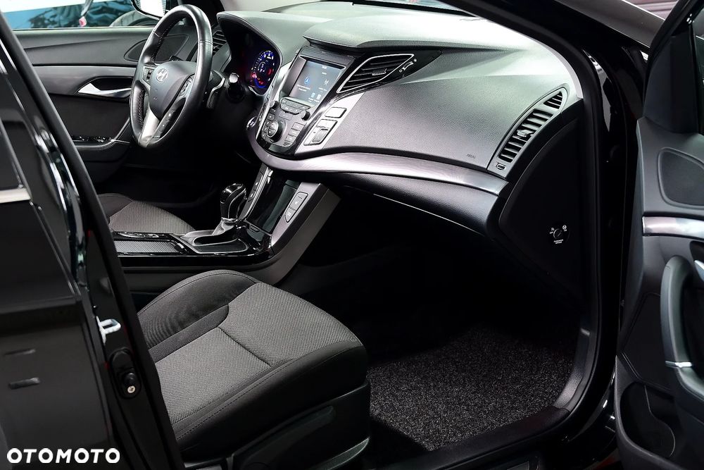 Hyundai i40 Kombi 2.0 Automatik Trend - 10