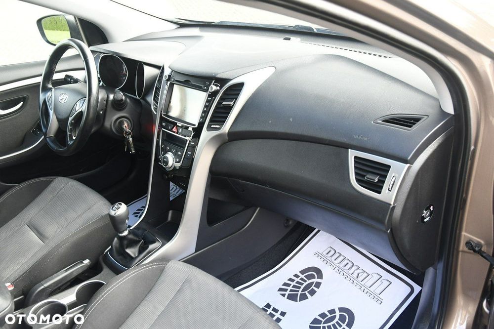 Hyundai i30 - 22