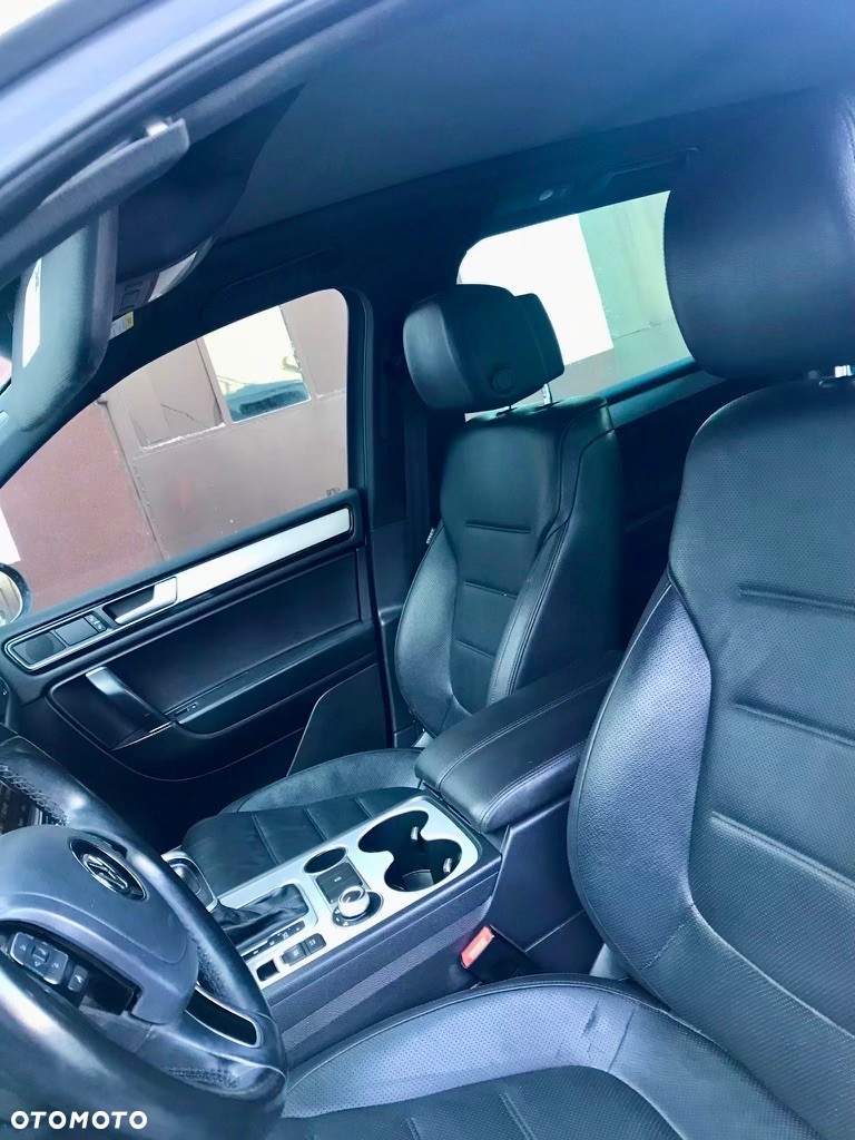Volkswagen Touareg - 13
