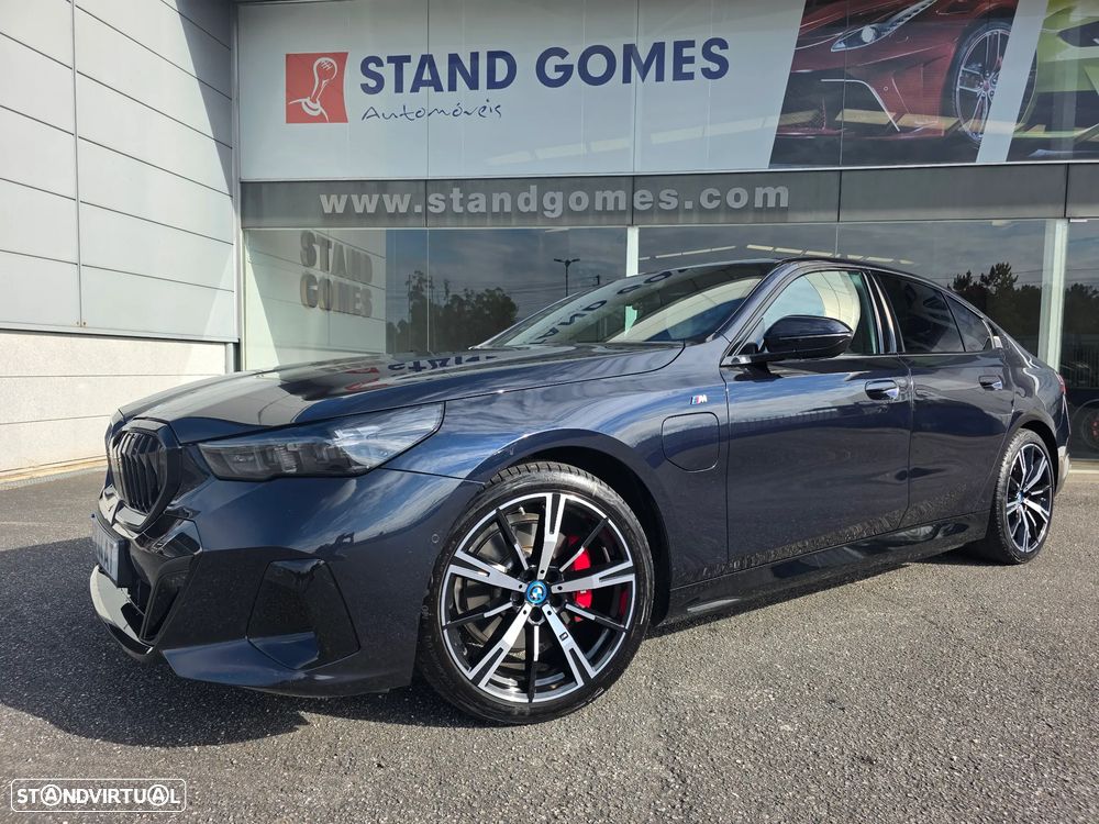 BMW 530 e Pack Desportivo M Pro - 3