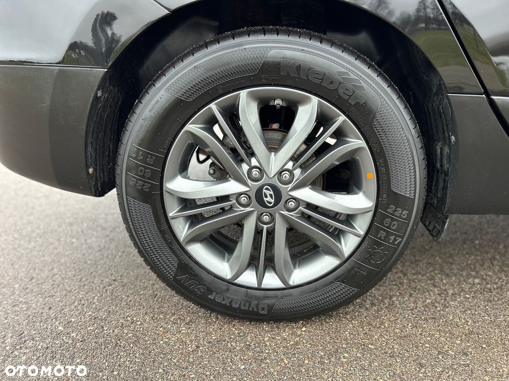 Hyundai ix35 1.7 CRDi 2WD blue Finale Silver - 13