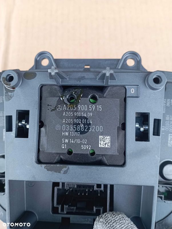 MERCEDES W205 C KLASA 3.0 V6 PANEL KONTROLER IDRIVE A2059008018 - 4