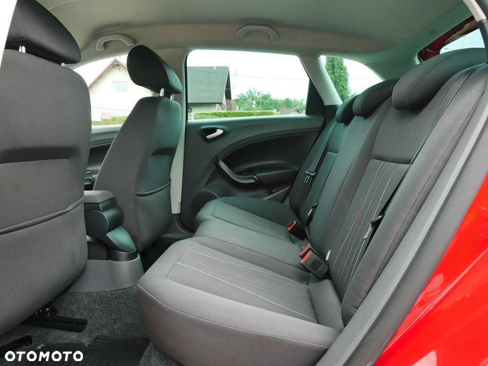 Seat Ibiza ST 1.4 16V Style - 10