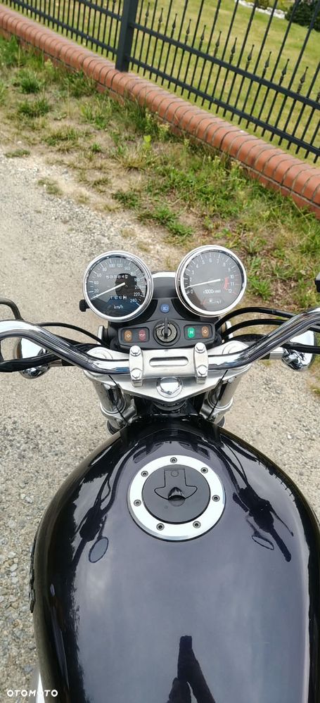 Kawasaki Zephyr - 11