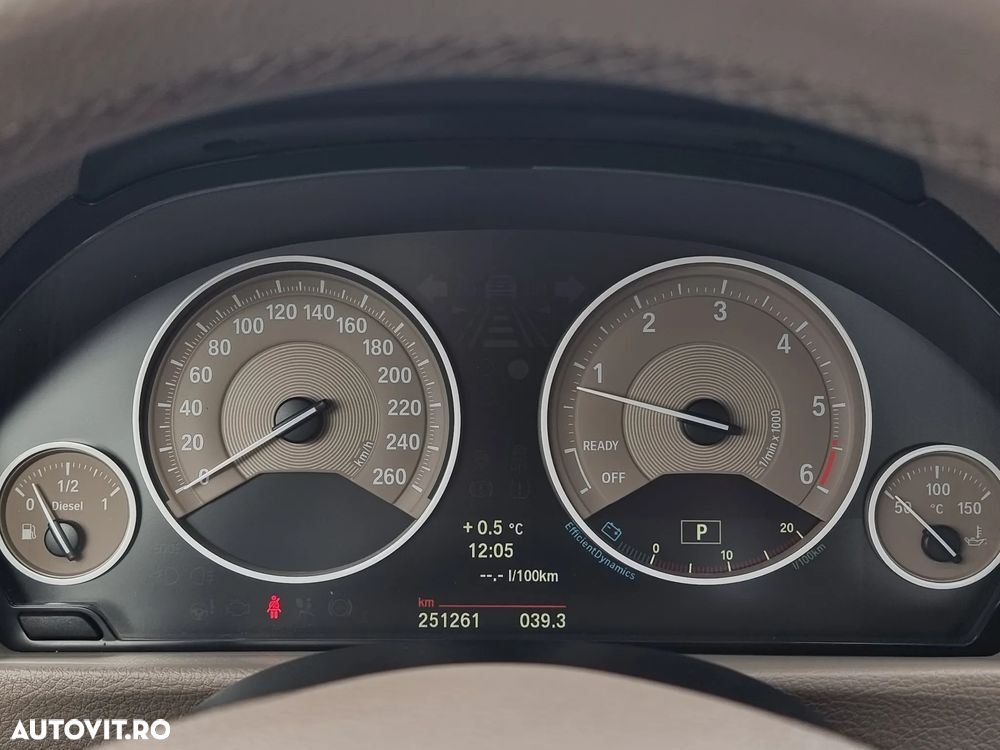 BMW Seria 3 320d Aut. Modern Line - 19