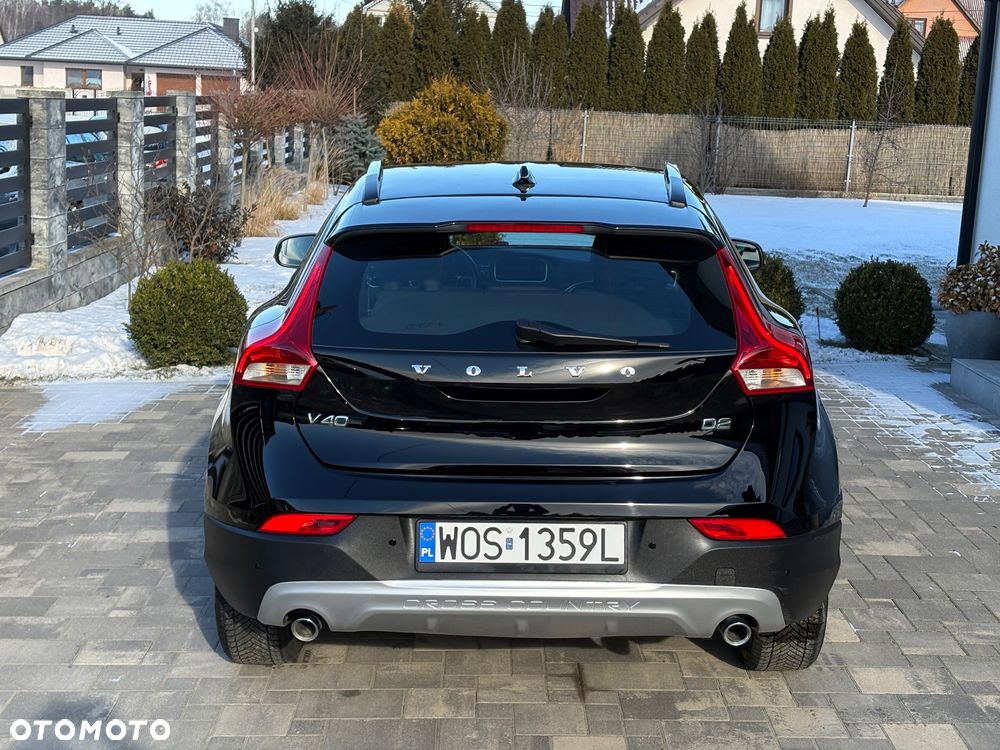 Volvo V40 Cross Country D2 Momentum - 9