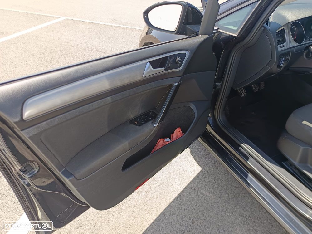 VW Golf Variant 1.6 TDi GPS Edition - 18