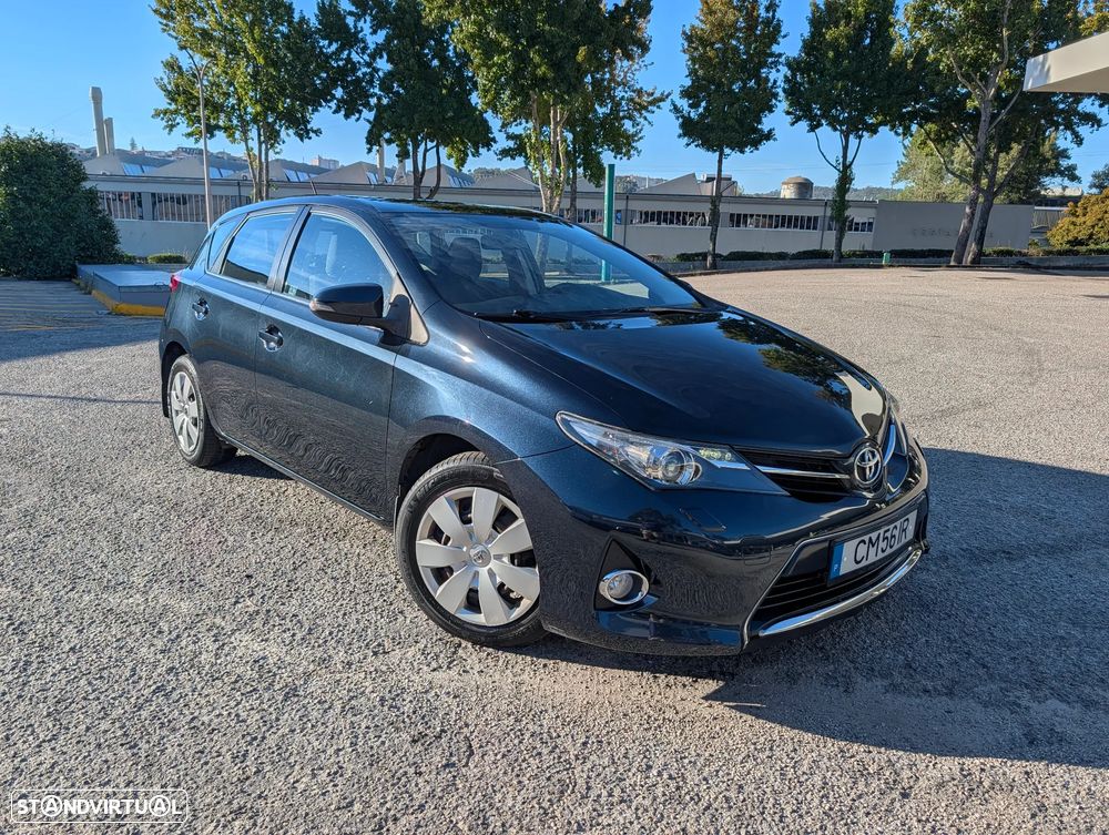 Toyota Auris - 25