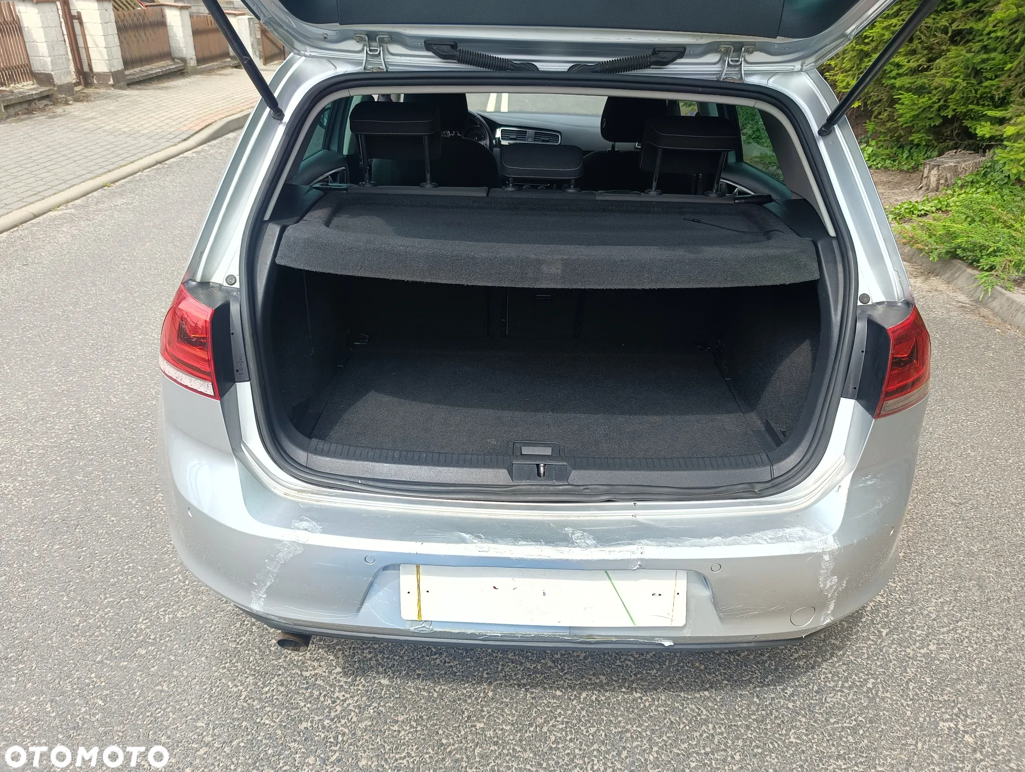 Volkswagen Golf 1.6 TDI BlueMotion Technology DSG Comfortline - 12