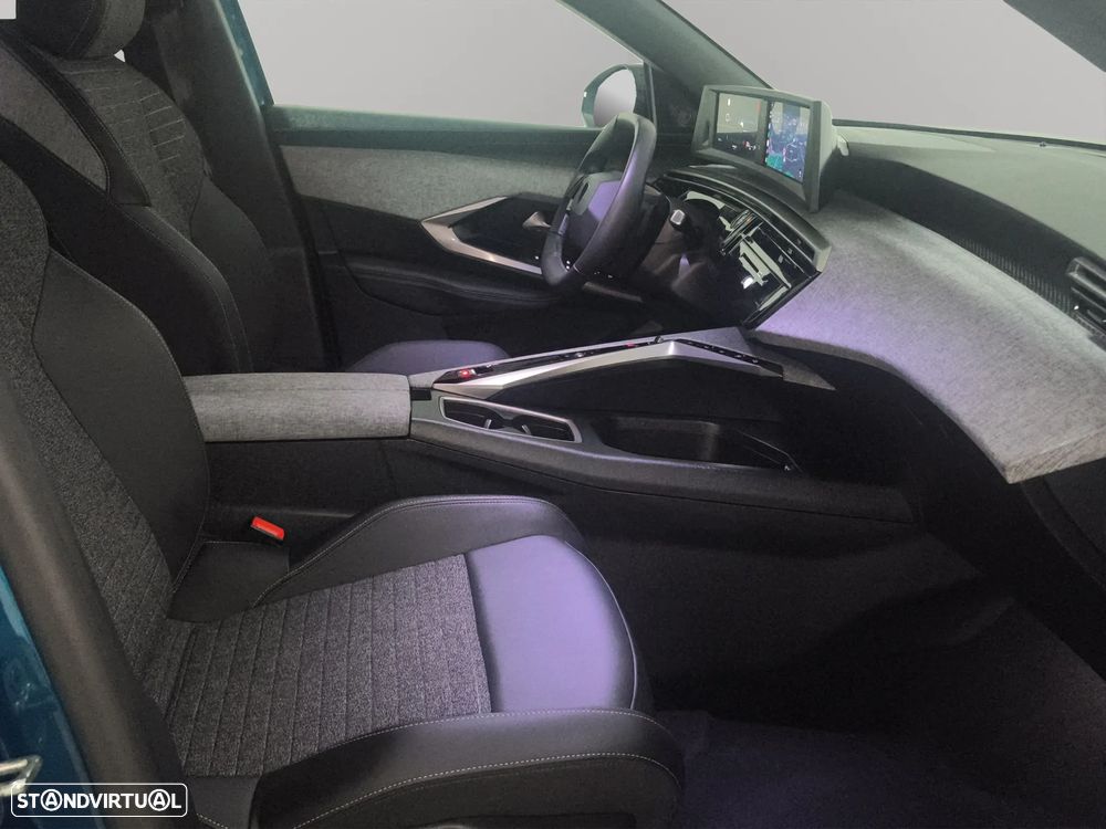 Peugeot 5008 Hybrid 145 e-DSC6 Allure - 13