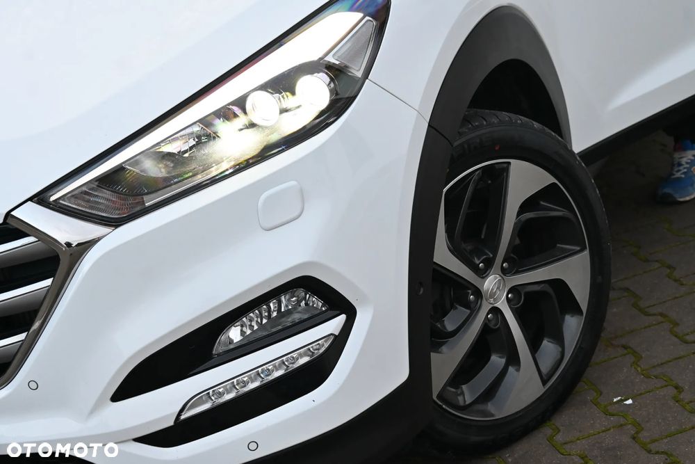 Hyundai Tucson 2.0 CRDi Premium 4WD - 20