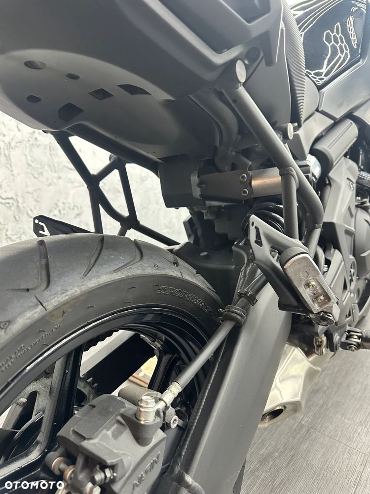 Kawasaki Versys 650 - 22