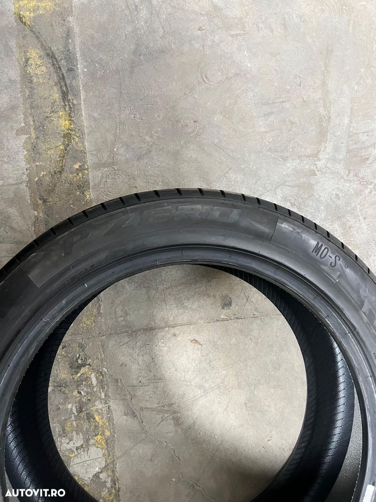 Vând 2 anvelope 275/45/21 Pirelli de vară noi - 2