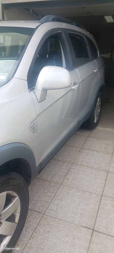 Chevrolet Captiva 2.0 VCDi Seven 7L - 4