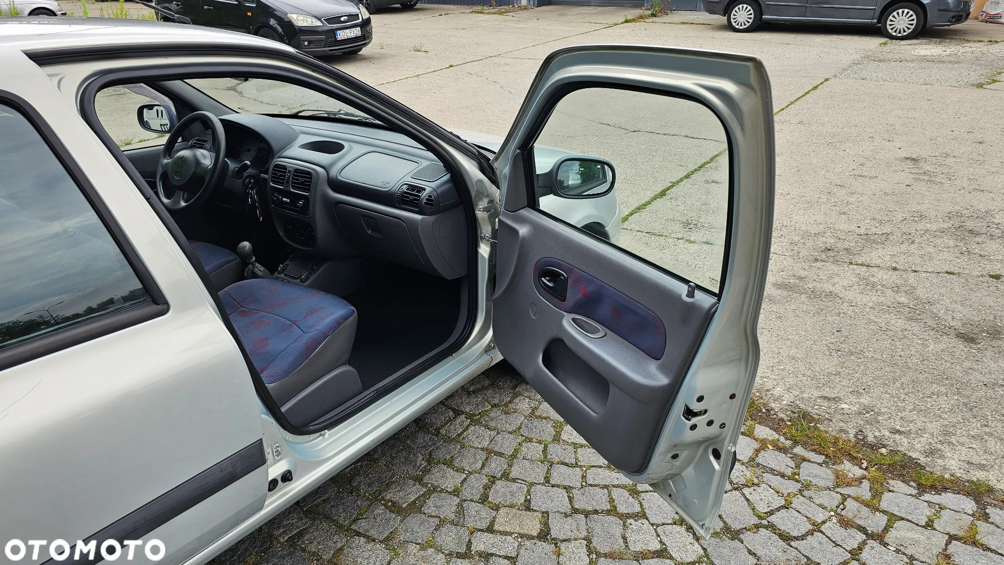 Renault Thalia 1.4 RT 16V - 12