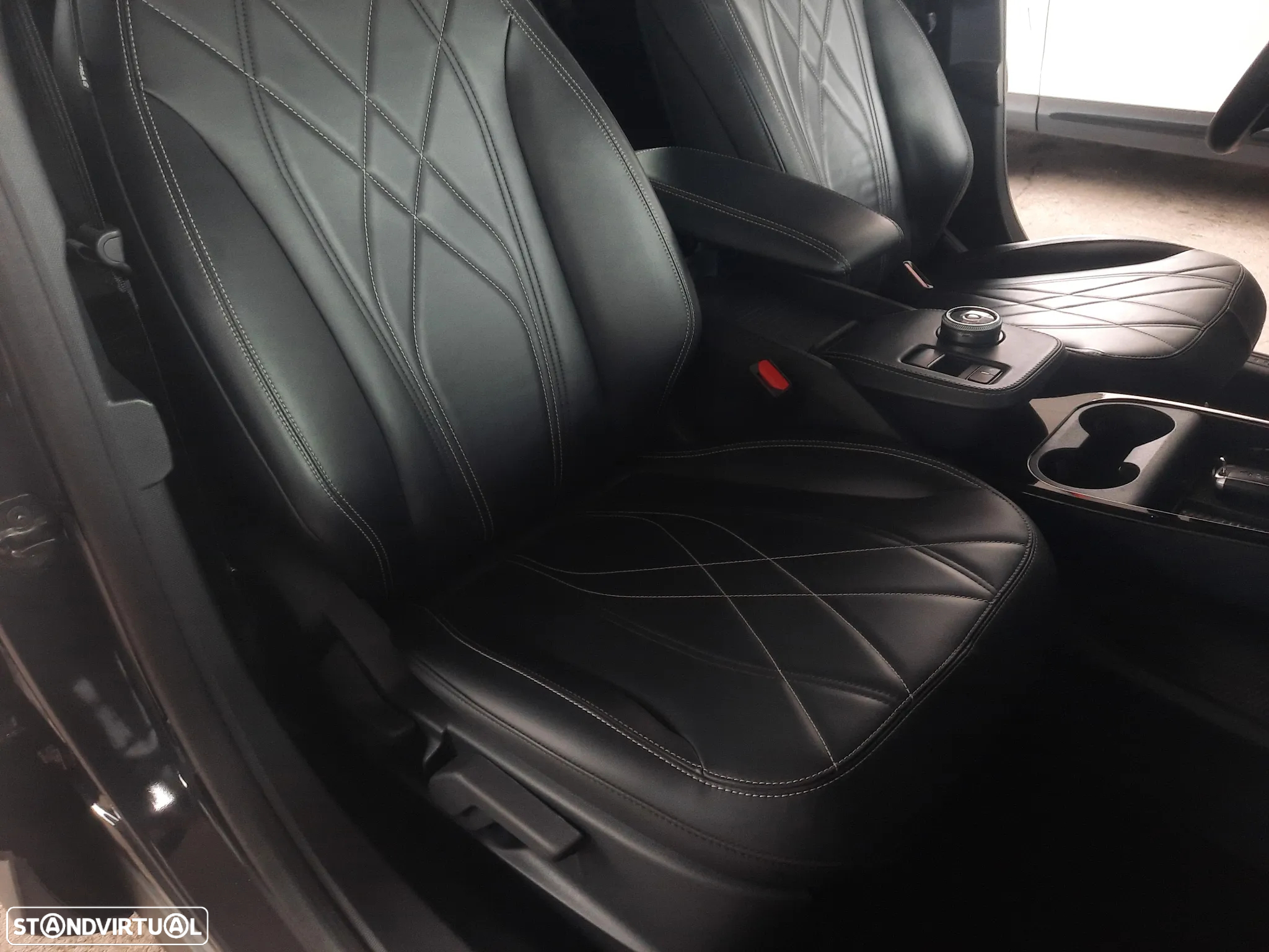 Ford Mustang Mach-E 98.7 kWh Premium - 45