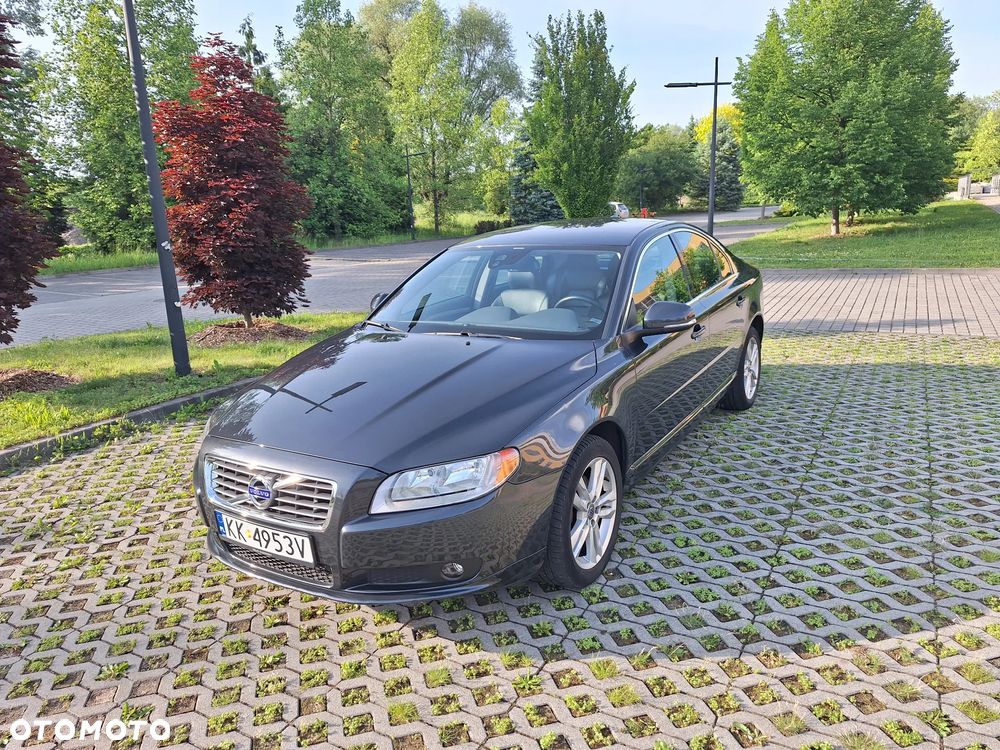 Volvo S80 T5 Kinetic - 1