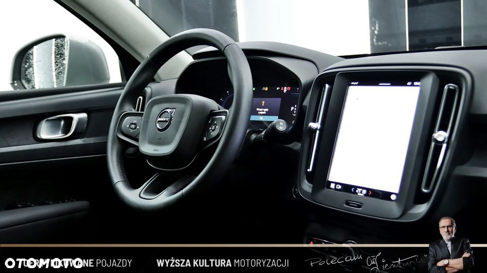 Volvo XC 40 B3 Essential - 19