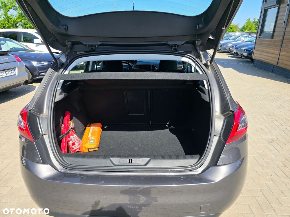 Peugeot 308 - 19
