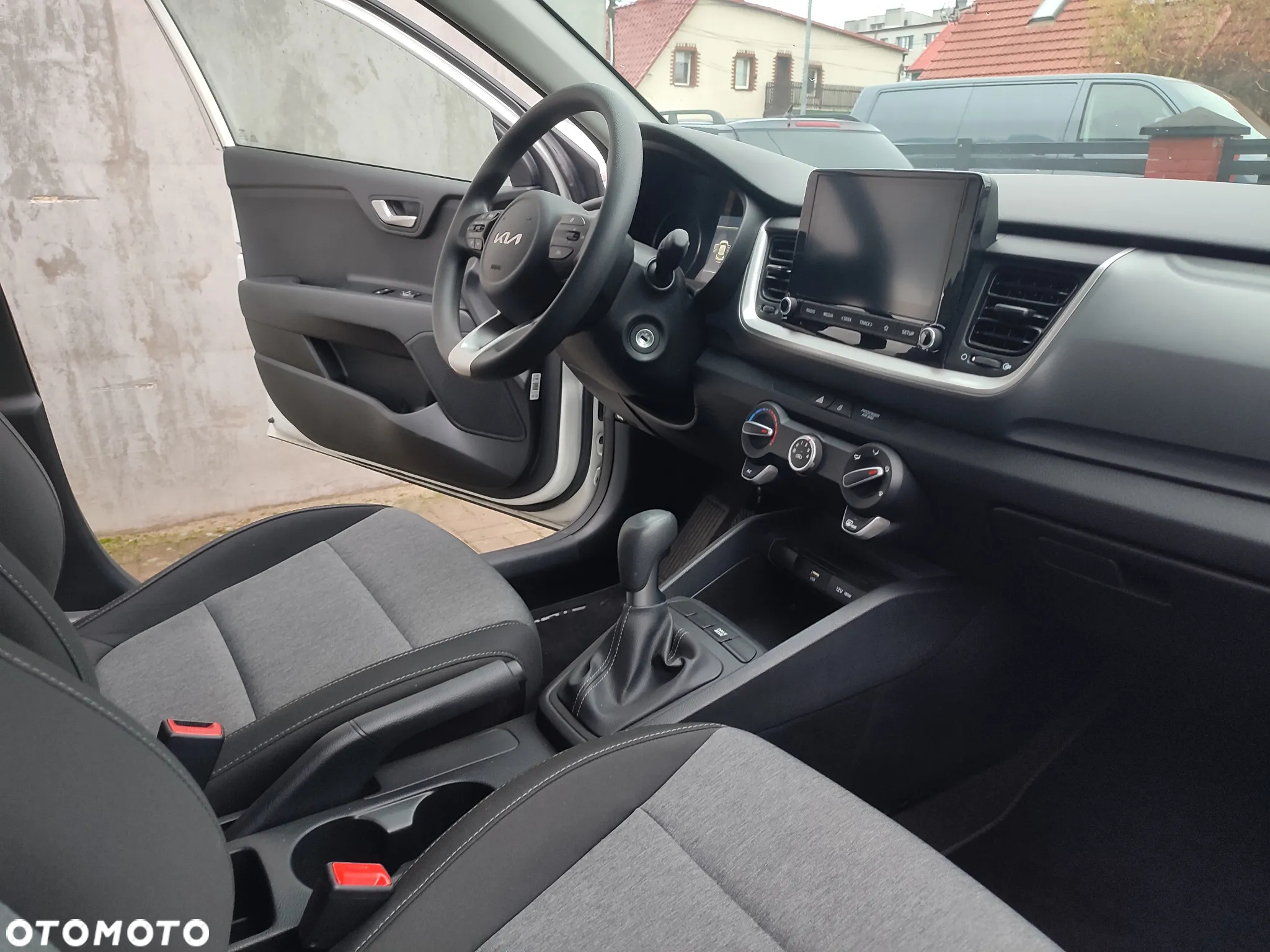 Kia Stonic - 35
