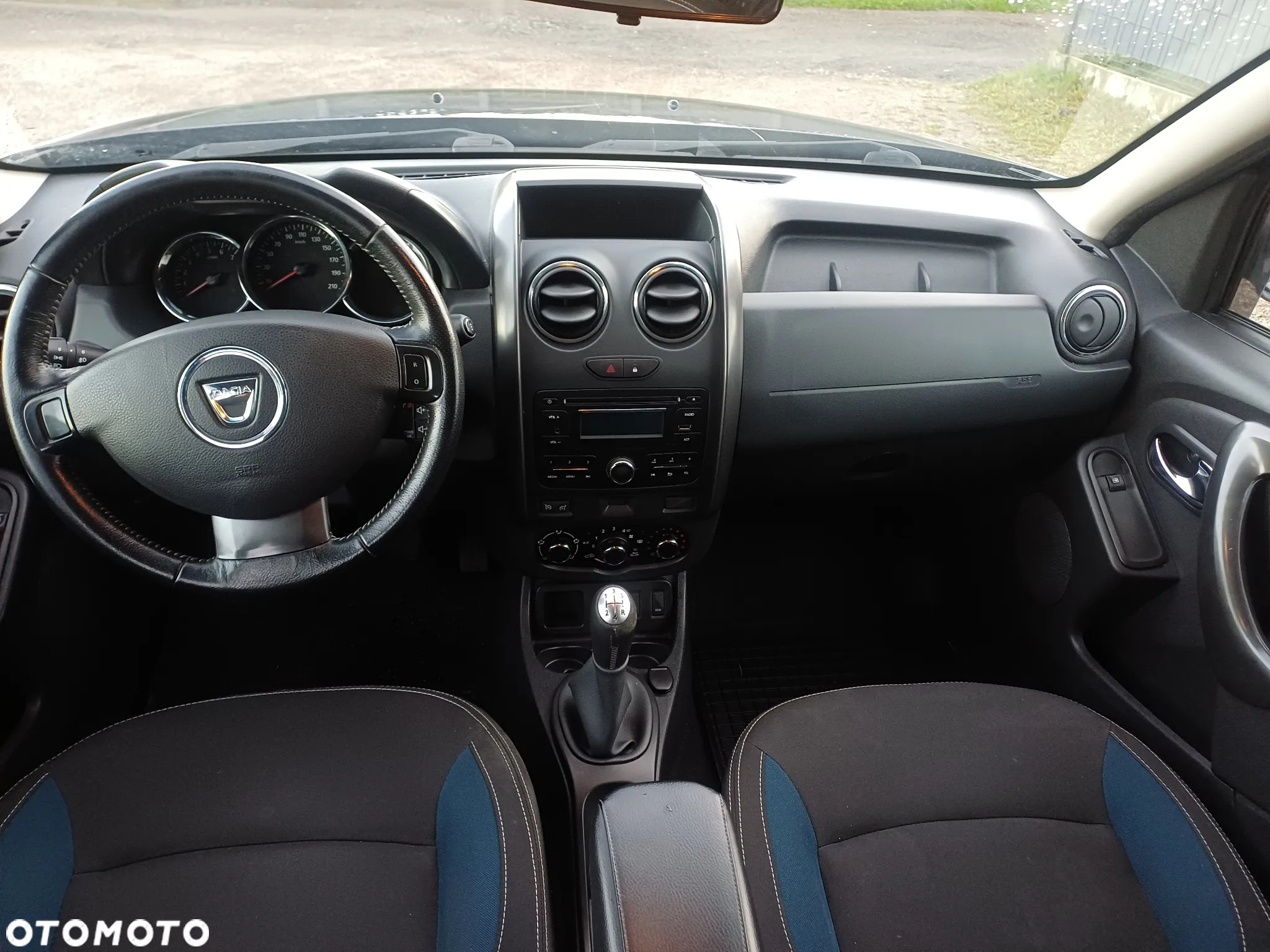 Dacia Duster 1.6 16V 4x2 Laureate - 23
