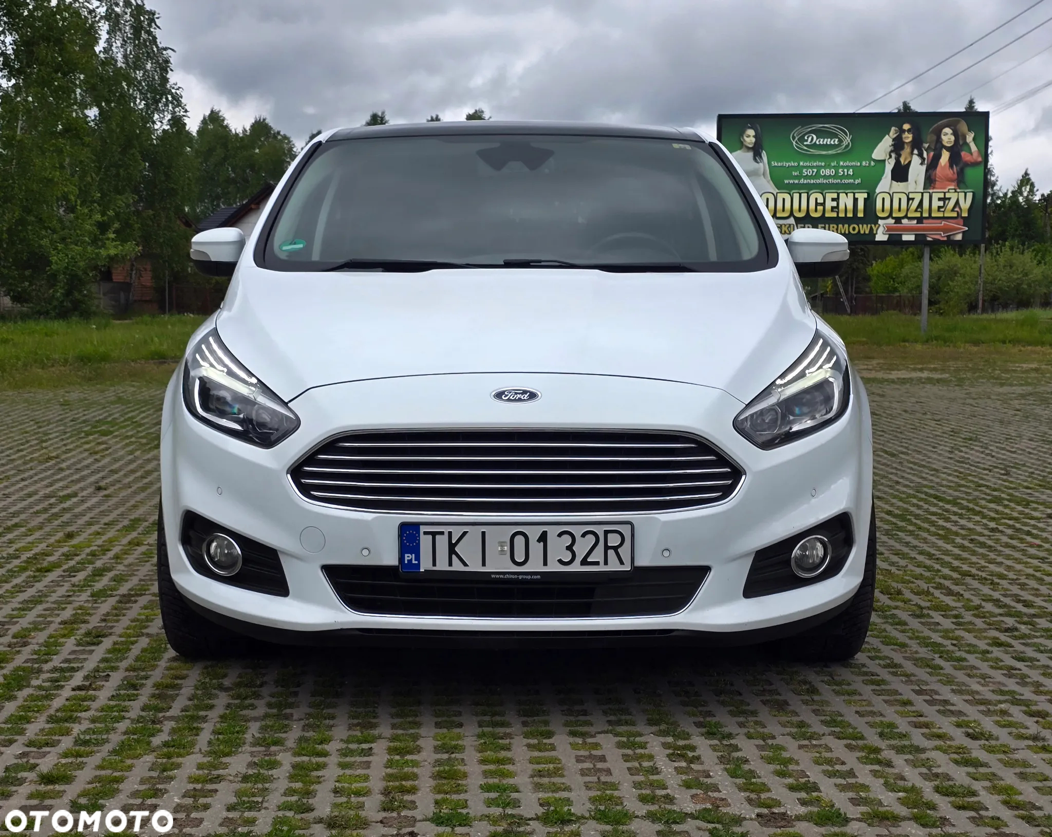 Ford S-Max 2.0 TDCi Titanium PowerShift - 12