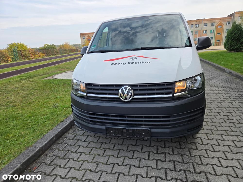 Volkswagen Transporter - 1