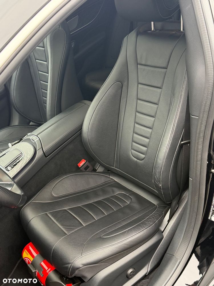 Mercedes-Benz CLS 400 d 4-Matic AMG - 15