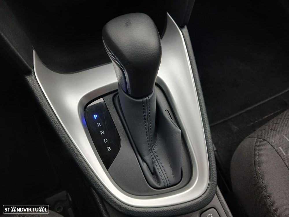 Toyota Yaris Cross 1.5 HDF Comfort Plus - 20